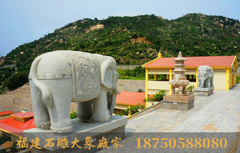 漳州的寺庙古建与石雕大象别具一格