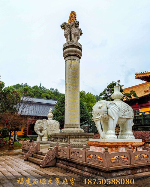 智者寺里的石雕大象造型