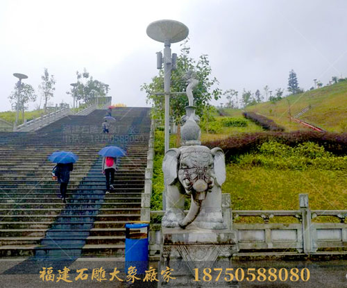 鸡鸣寺里的石雕大象图片鉴赏