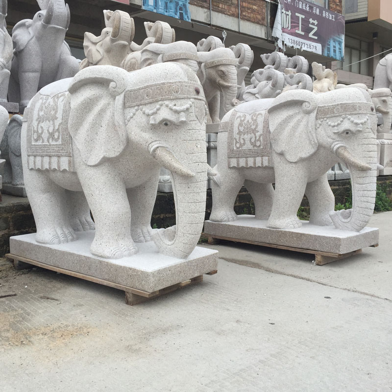 民宅门口摆件之石雕大象图片欣赏