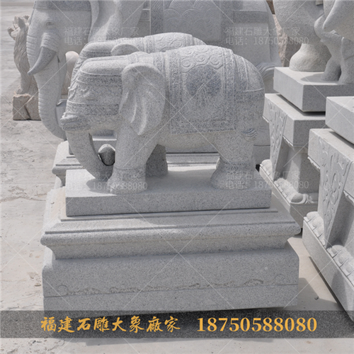 石雕大象：商业场所的财富象征