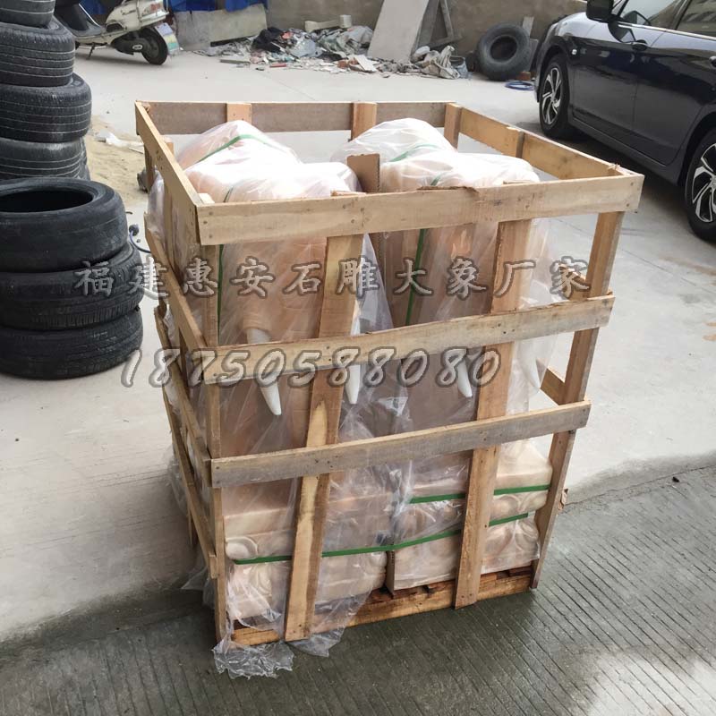 一对石雕大象的价格是多少?