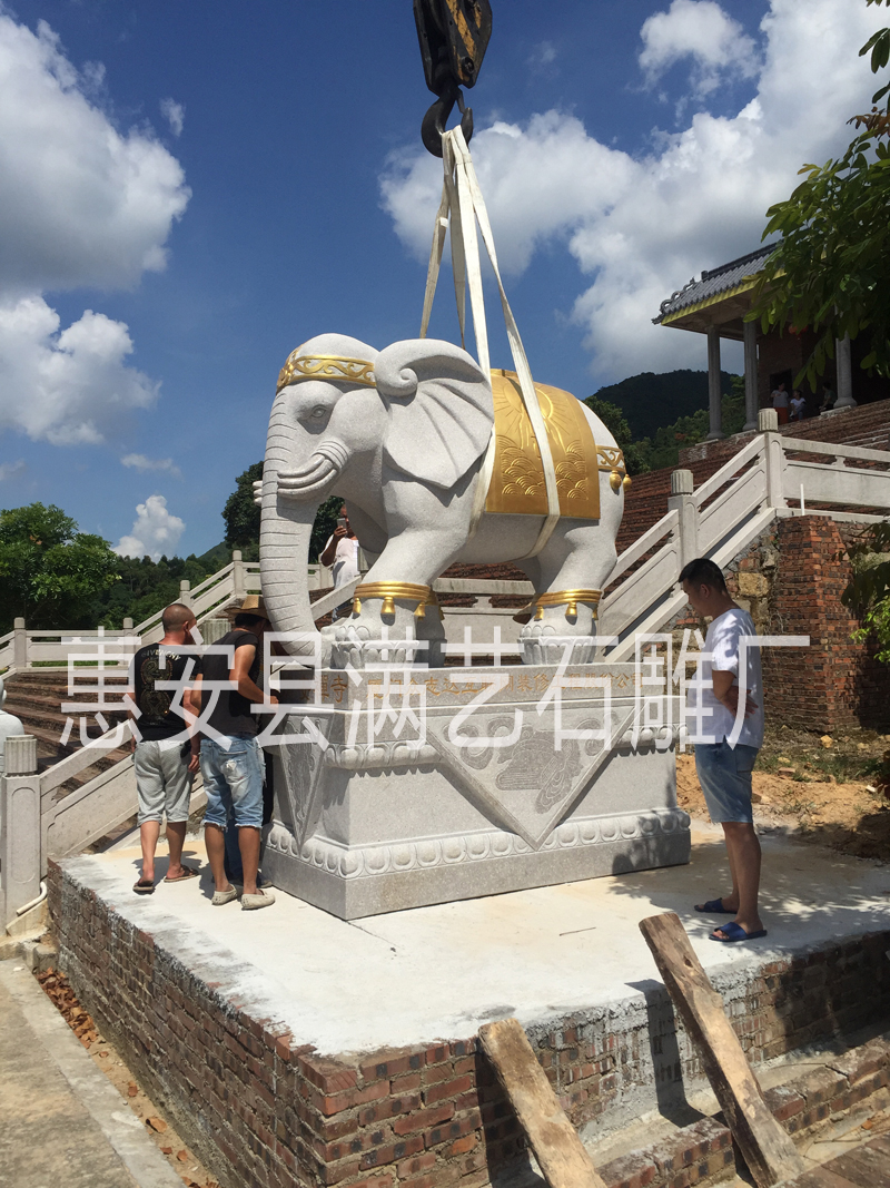 石雕大象运输及安装注意事项