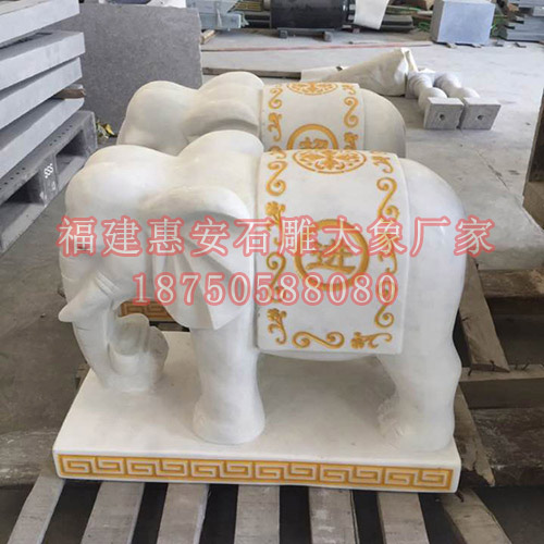汉白玉石雕大象深受大众喜爱
