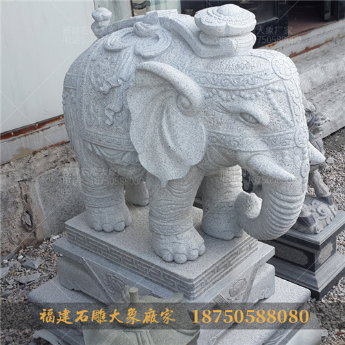 不同雕刻材料的石雕大象的不同作用